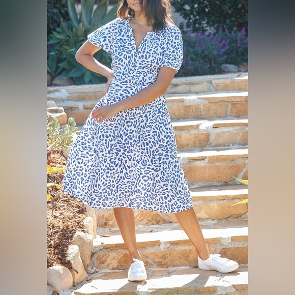 the Get Blue and White Cheetah Leopard Print Dress Size Large - Picture 1 of 10
